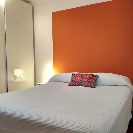 Apartment Calle Venezuela - 2 *